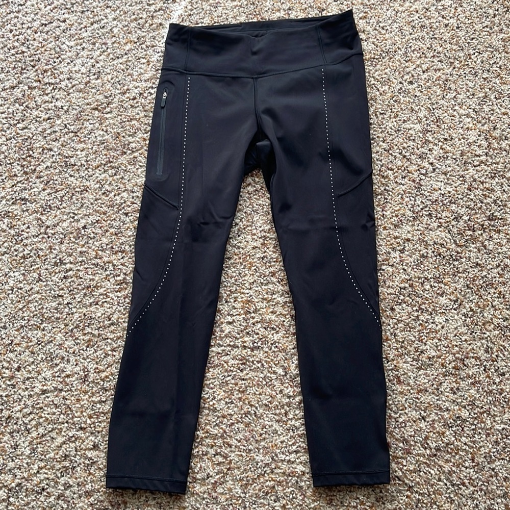 Lululemon cropped running tight